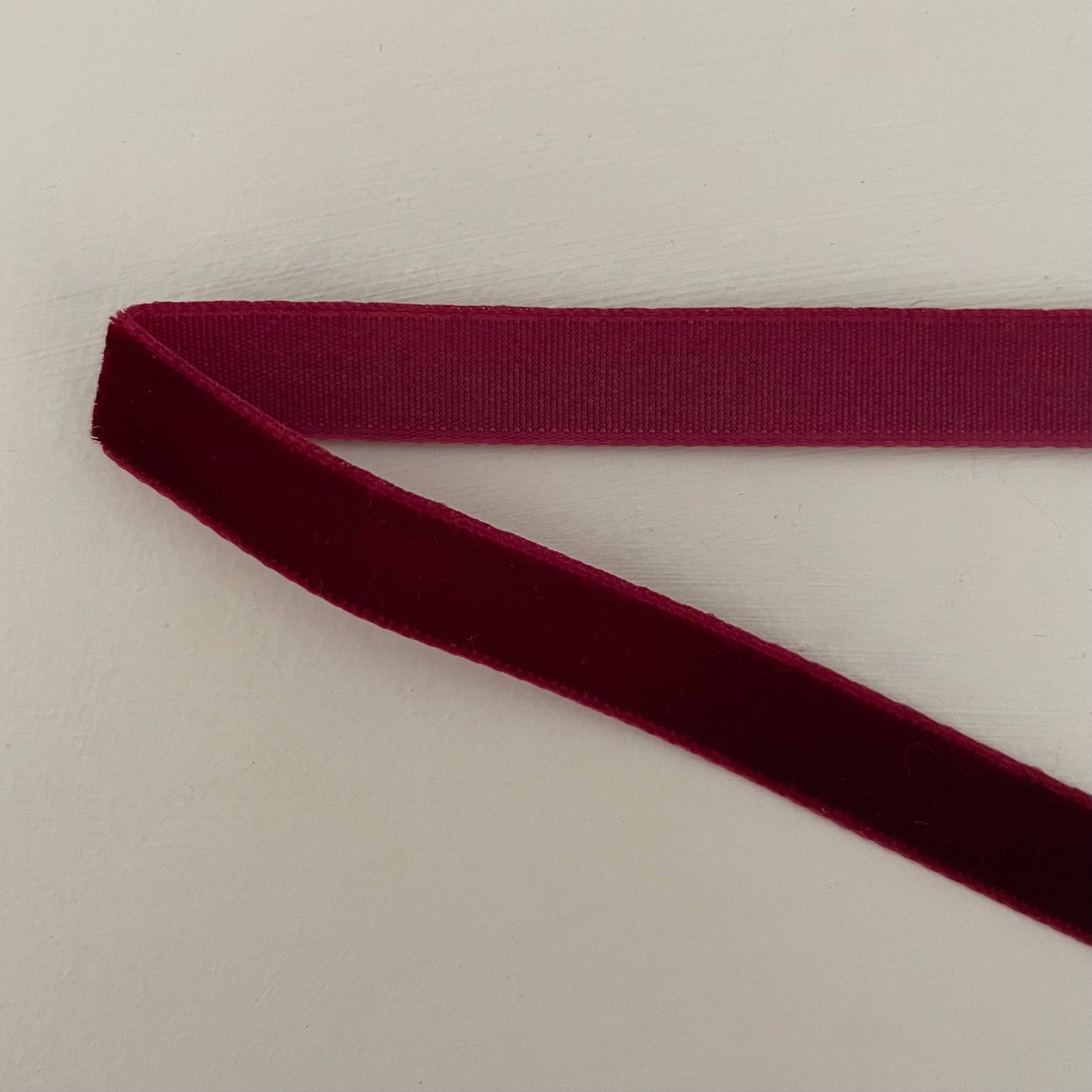 2 1/2" brass flared bell ornament on velvet ribbon: Wine