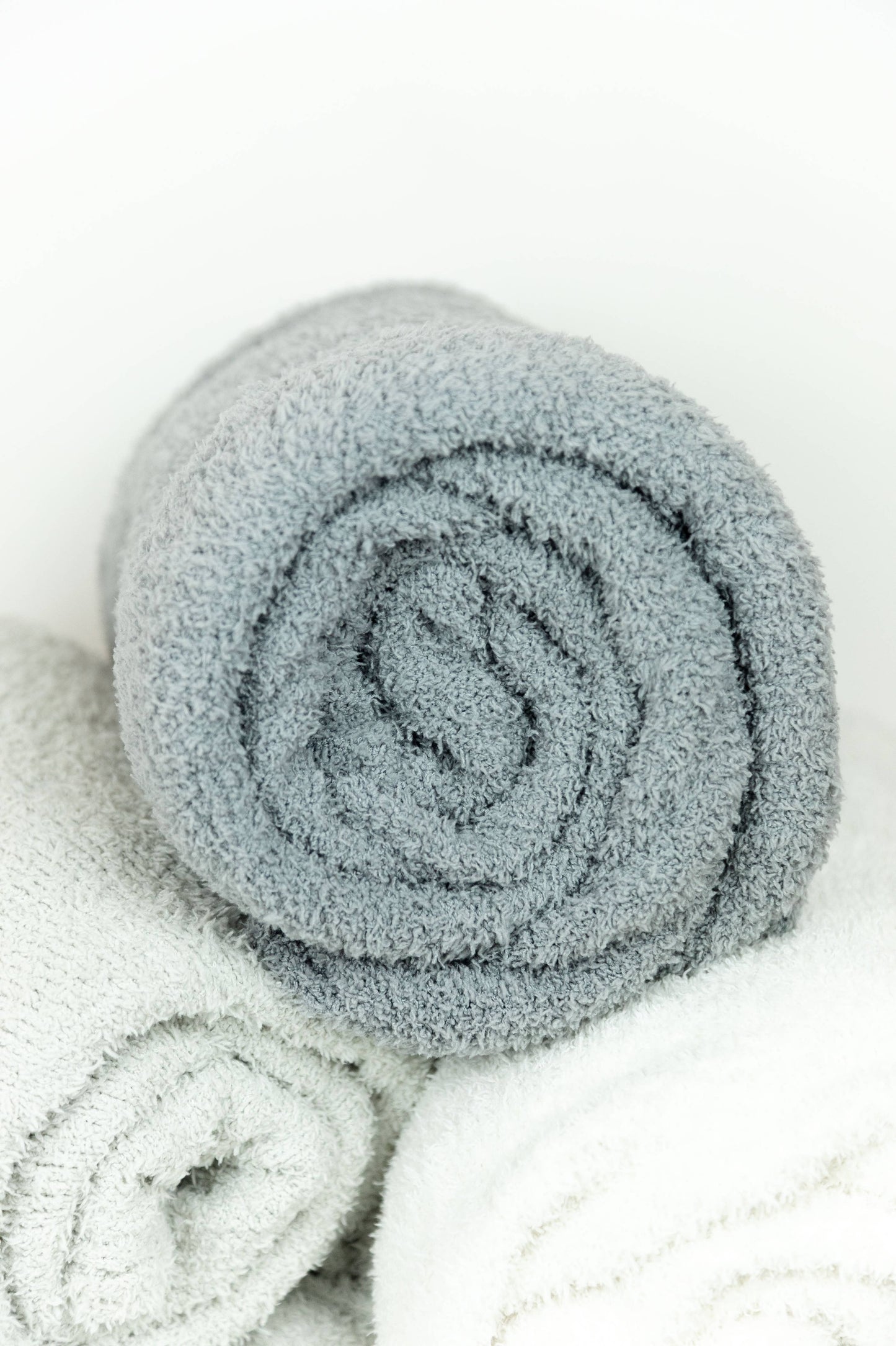 Cozy Threads Bamboo Lightweight Cooling Blanket Throw, Gray