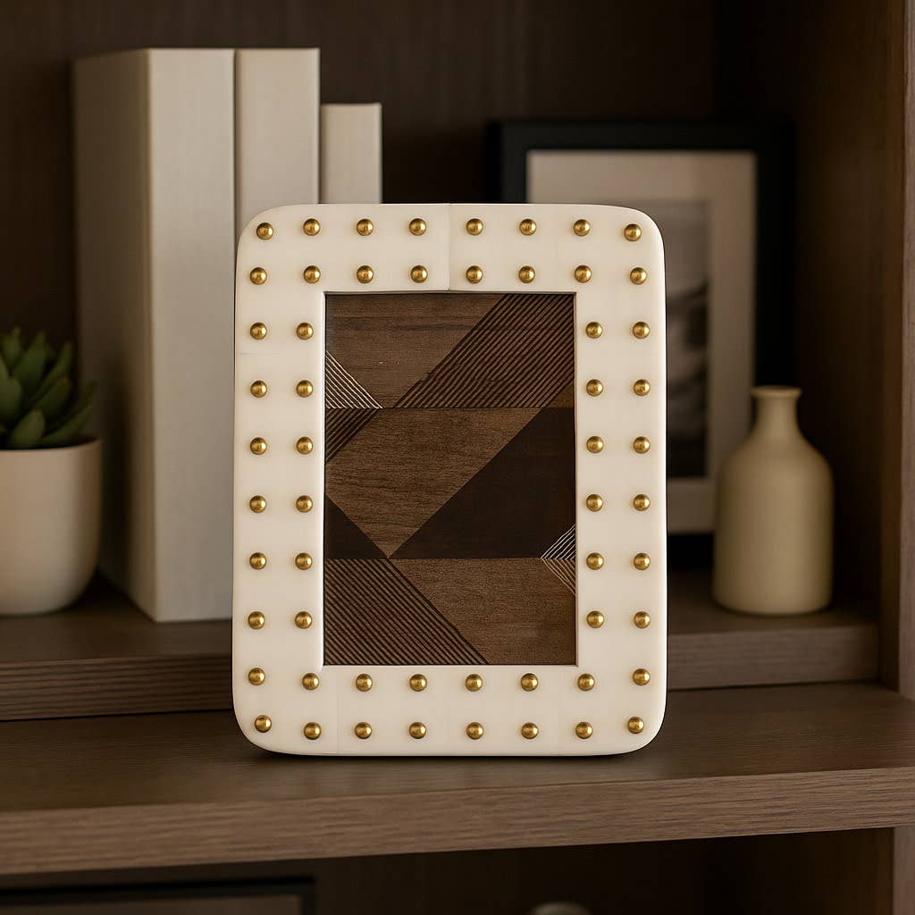 Photo Frame - Resin Brass Dot Border - Ivory/Gold, 4x6 in.