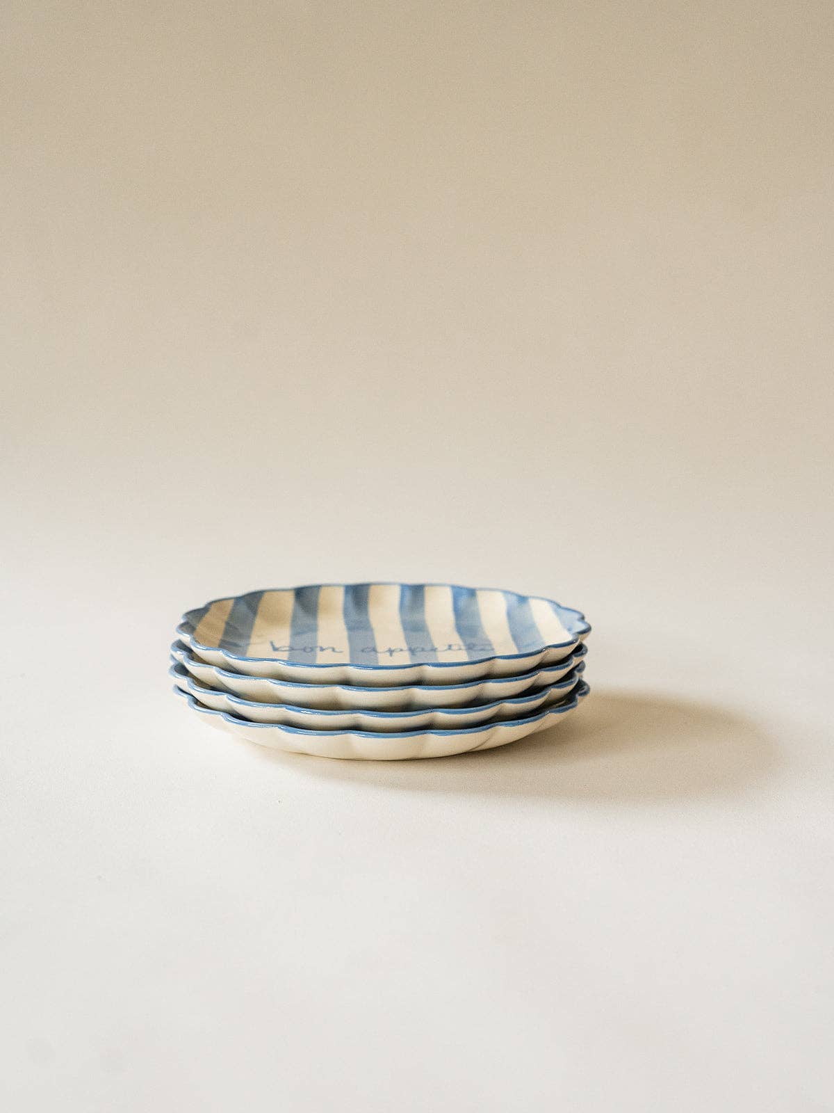 Kinsey Scallop Dessert Plate (Blue): "bon appétit"