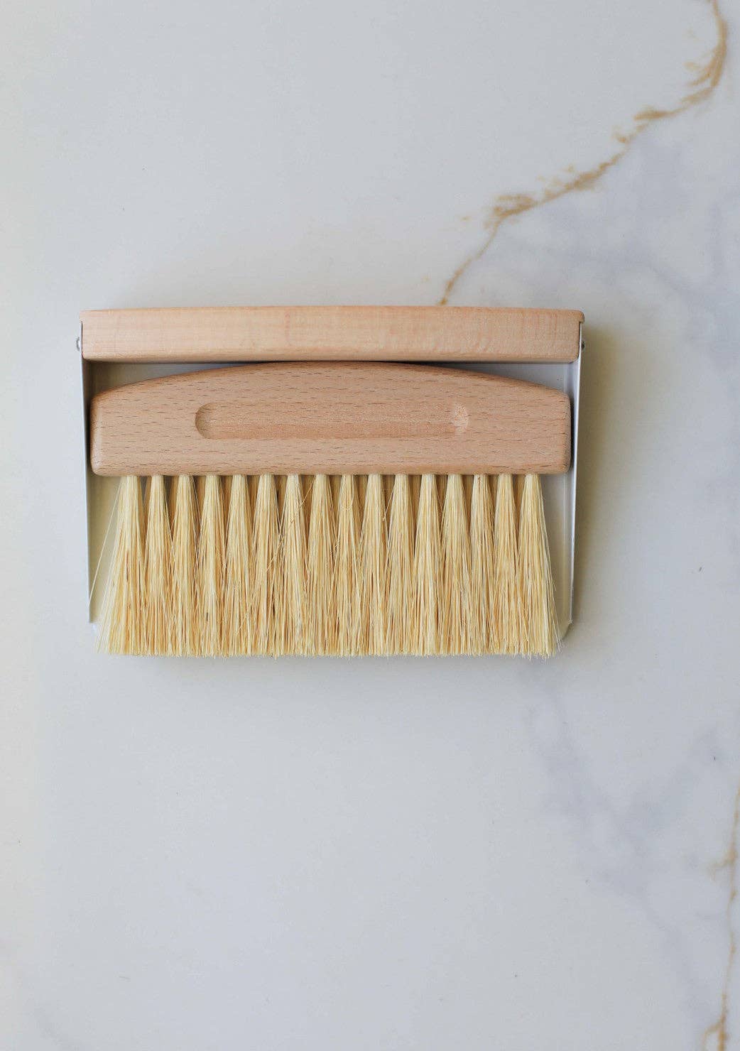 Mini Broom and Dustpan Set: Sisal White