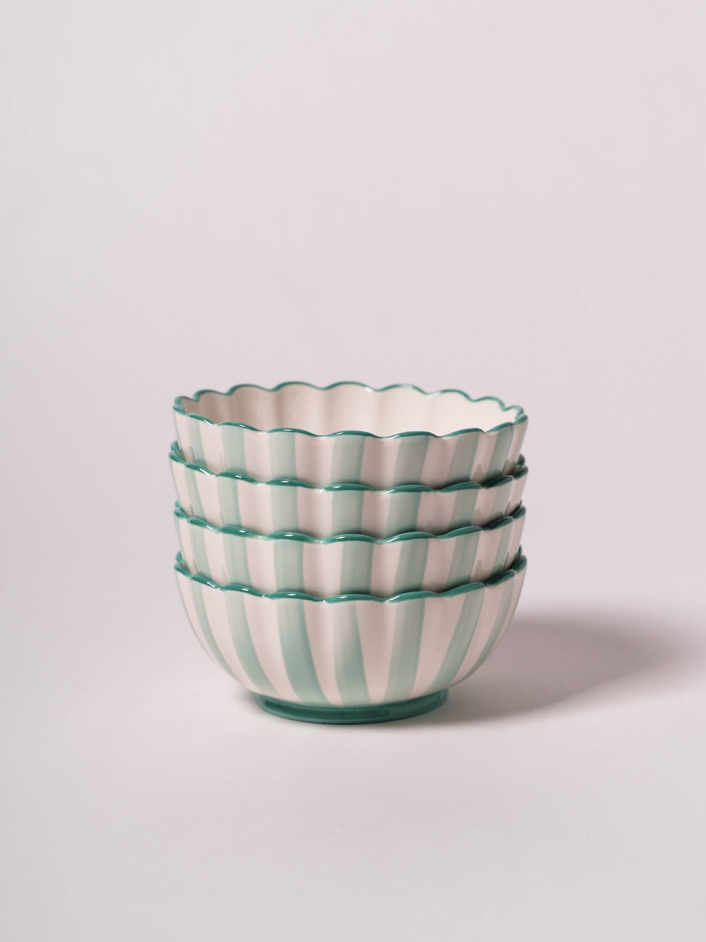 Kinsey Scallop Dessert Bowl (Green): "more please"