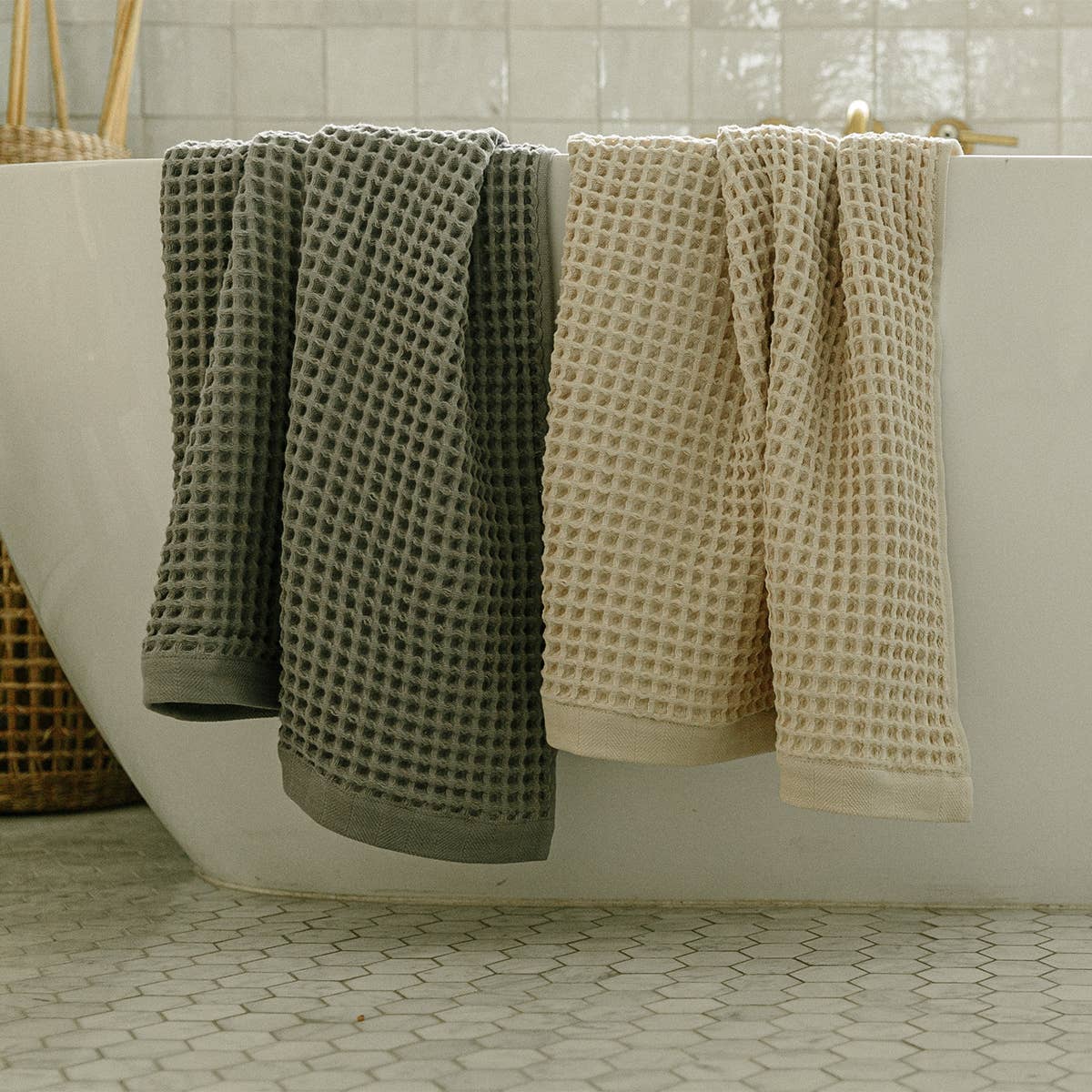 Organic Weightless Waffle Bath Towel: Wheat / Individual