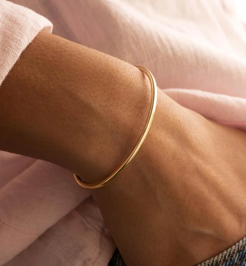Sofia-Hinge Bangle - 14K Gold Steel: Yellow Gold