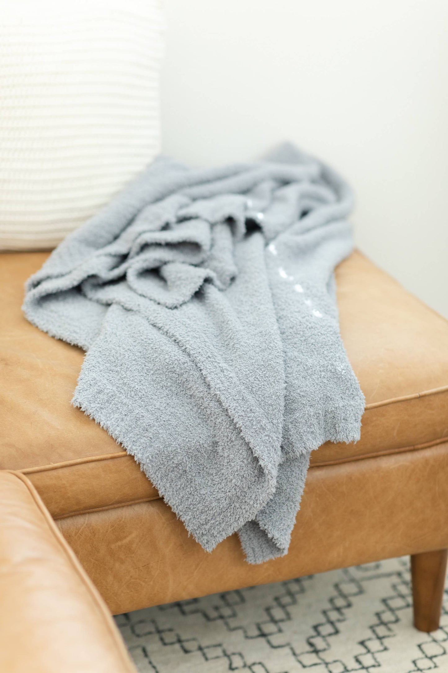Cozy Threads Bamboo Lightweight Cooling Blanket Throw, Gray