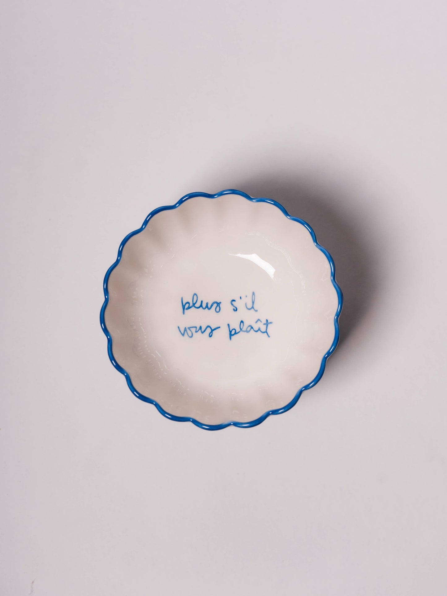 Kinsey Scallop Dessert Bowl (Blue): "plus s'il vous plaît"